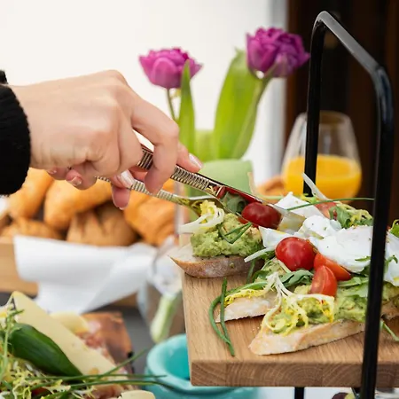 A Nossa Casa Atlantic * بابي